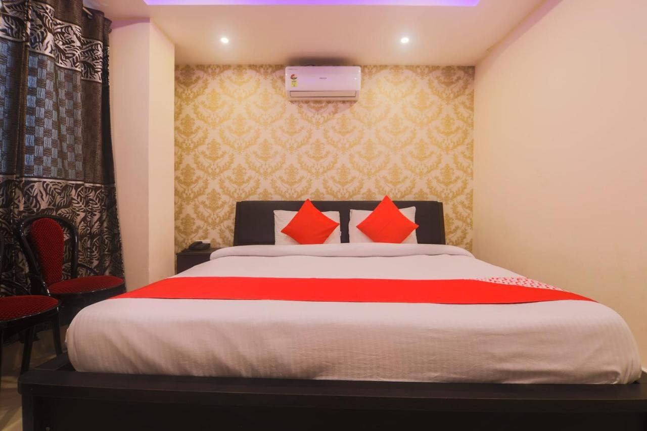 Oyo 27619 Hotel Blue Bird Annexe Nowgong エクステリア 写真
